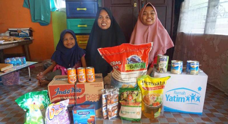Bantuan Syahira Yatim Berprestasi Asal Riau