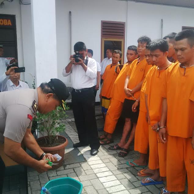 Narkoba Berupa Ganja Kering dan Sabu Dimusnahkan Polda Riau