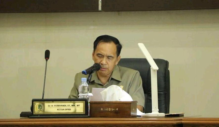 Rapat Paripurna Bahas Ranperda LPJ APBD 2021