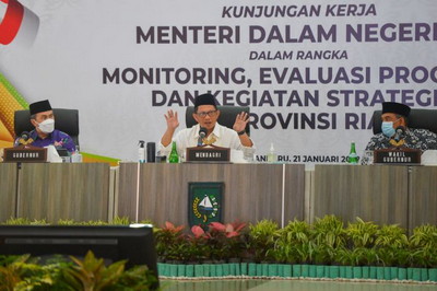 Mendagri Apresiasi Realisasi APBD Riau Diposisi 4 se Indonesia