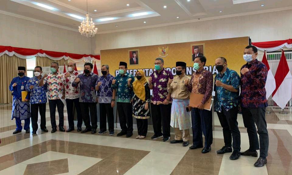 Minta Dukungan Perusahaan, Gubri Gelar Pertemuan dengan PT RAPP