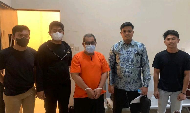 Mantan Pimpinan Bank Riau Kepri Capem Duri Diringkus Polda Riau