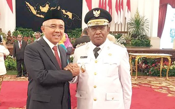 Naik Pangkat, Wan Thamrin Hasyim Plt Gubernur Riau