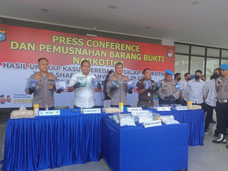 Tujuh Anggota Sendikat Narkoba Internasional Disikat Polda Riau