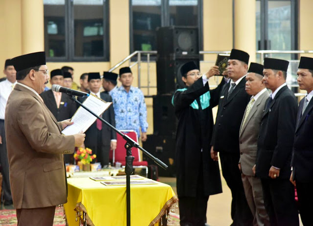 Sekda Inhil Lantik Pejabat Pengawas, Kepala Sekolah dan Pengawas Sekolah