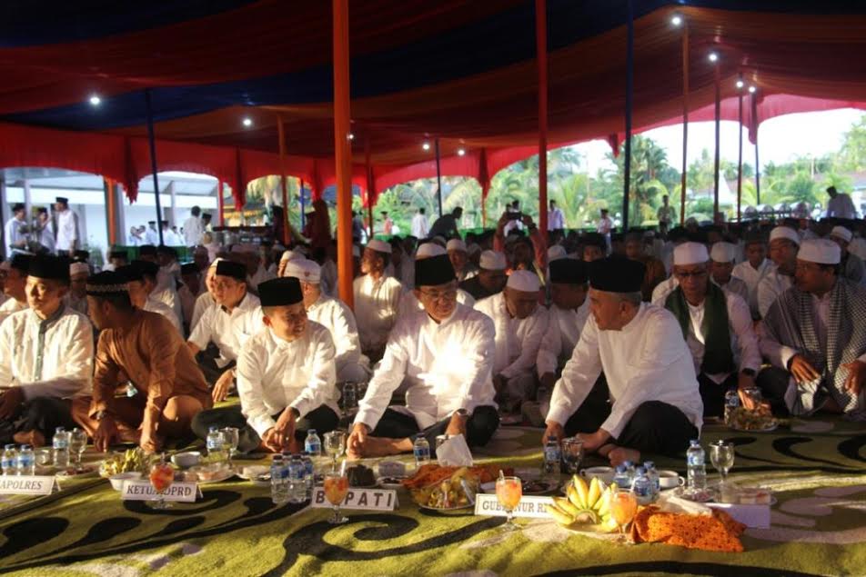 Silahturahmi Dan Buka Bersama Pemkab Dengan Masyarakat