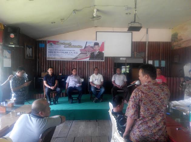 Grup Medsos Inhil, Kopi Darat Bersama Ketua DPRD Dani M Nursalam