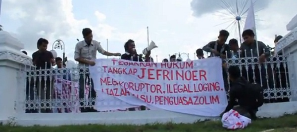 HMOK: Tangkap Jefry Noer Mega Koruptor Kabupaten Kampar