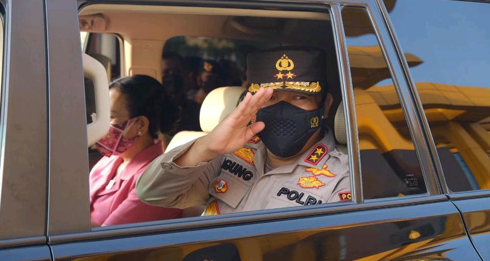Ambil Apel Terakhir, Kapolda Irjen Agung: Saya Doakan Polda Riau Makin Jaya