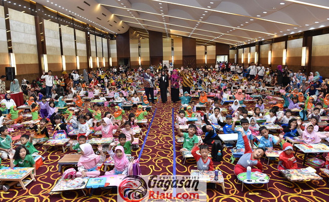 Ratusan Siswa TK dan SD Kota Pekanbaru Ikuti Lomba Mewarnai Bank Riau Kepri