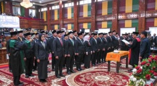 45 Anggota DPRD Rohil Resmi Dilantik, Ini dia nama namanya