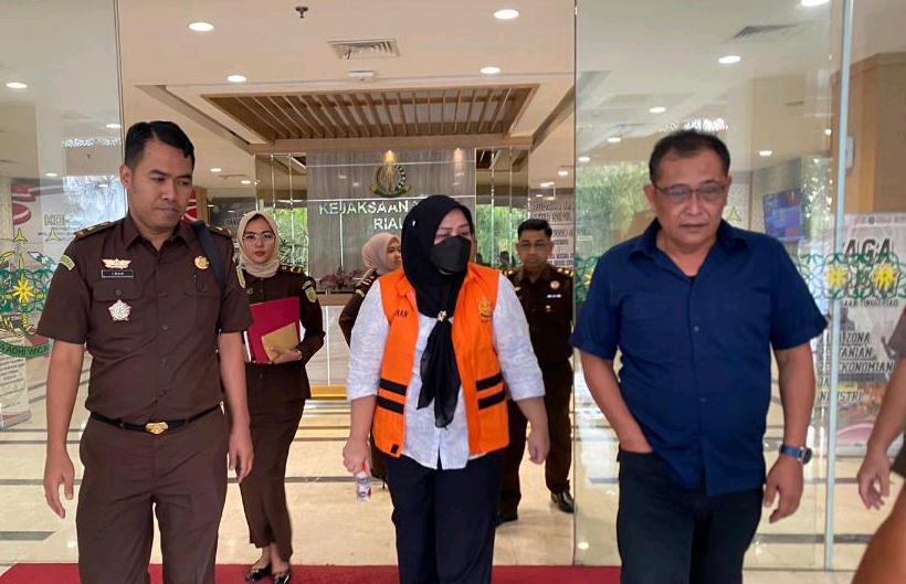 Wajah Dunia Pendidikan, Mantan Rektor UIN Suska Riau Dan Bendahara Jadi Tersangka Korupsi
