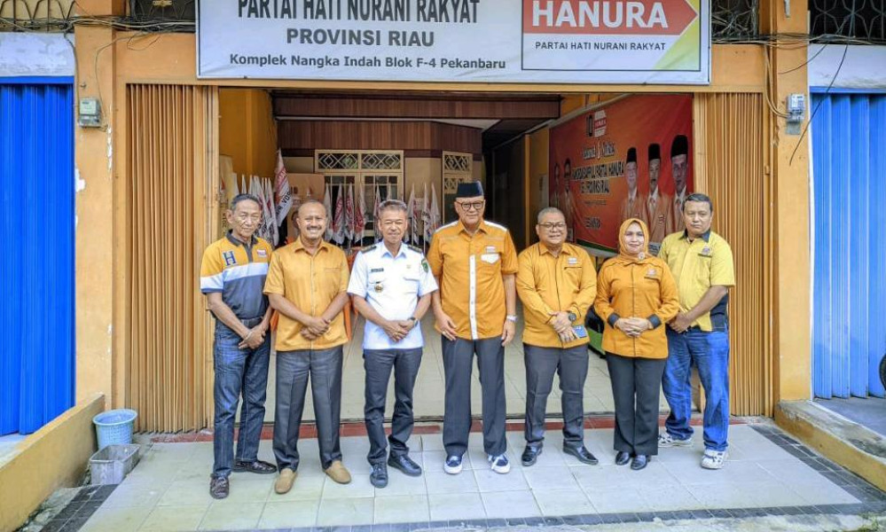 2 Balon Bupati Rohil Ikuti Proses Wawancara di DPD Hanura Riau