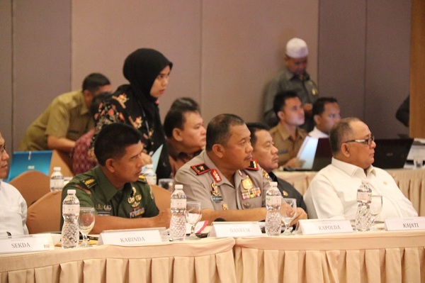 Wakapolda Riau Brigjen Ermi Widyatno Hadiri Rakor Penguatan Sistem Demokrasi