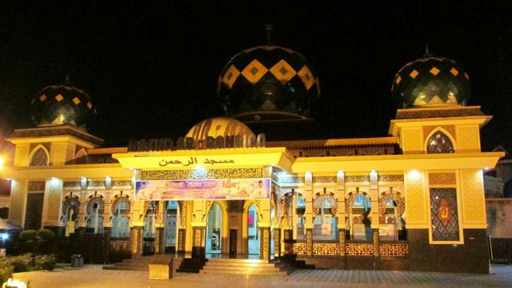 Masjid Arrahman Pekanbaru Sajikan 300 Paket Takjil Setiap Hari