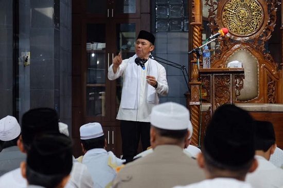Safari Ramadhan ke Kuansing, Kapolda Riau Serukan Pererat Silahturahmi Antar Sesama