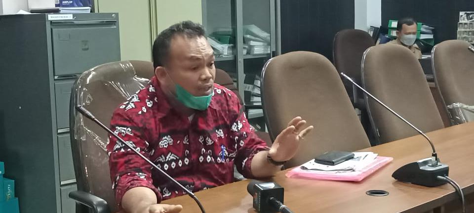 Dinilai Langgar Aturan, Ruslan Minta Pengelolaan Parkir di Pekanbaru Dikaji Ulang