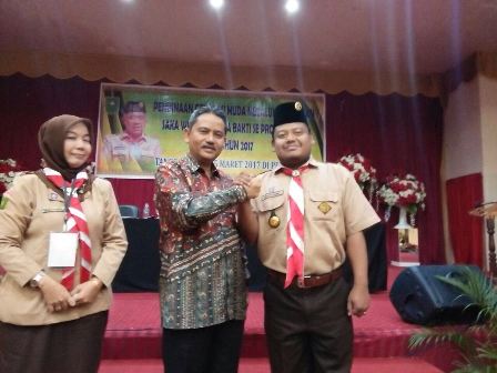 Kadisdikbud Riau Tunjuk Hidayat Hamid Sebagai Instruktur Pelatihan Saka Pramuka Widya Budaya Bhakti