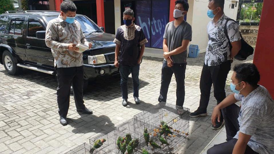 ASN Pemprov Riau Ditangkap Polisi Gara-gara Jual Burung