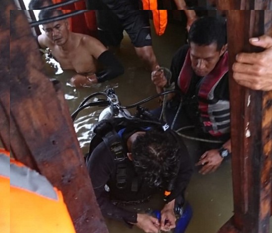 Pemkab Inhil Harus Evaluasi Keberadaan Depot BBM di Bibir Sungai Dekat Pemukiman Warga