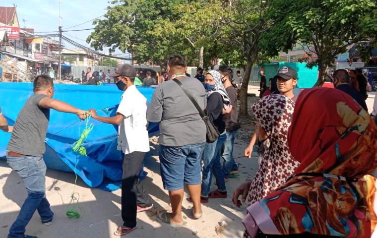 Penertiban Pedagang di Parkiran Ramayana Pekanbaru Berujung Ricuh