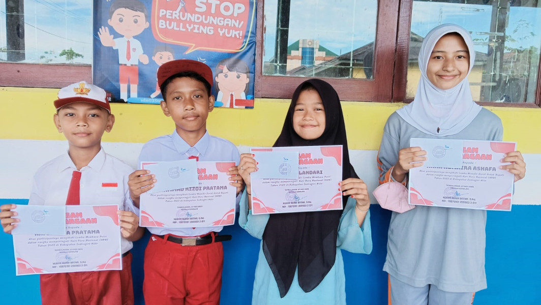 Ikuti Lomba HPN Riau, Kepsek SDN 035 Tembilahan Reward ke Siswanya