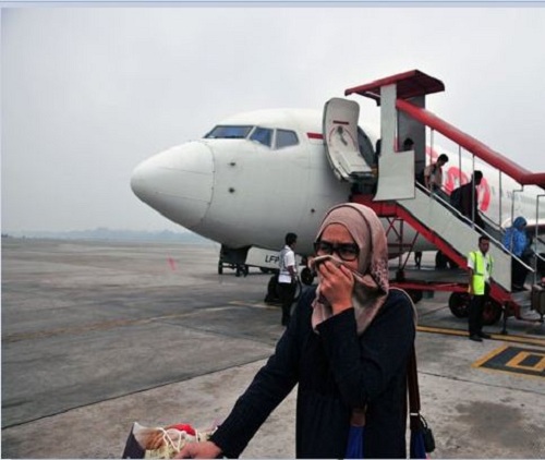 Bahaya, Kabut Asap Akibat Karhutla di Riau Sudah Ganggu Penerbangan di SSK II
