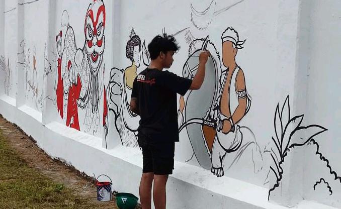 Mural Bertema Keberagaman Budaya Meriahkan MTQ Inhil ke 52