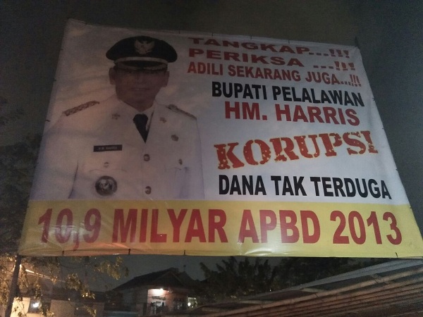 HM Harris, Bupati Pelalawan Didemo di KPK Terkait Dugaan Korupsi Rp.10,M APBD 2013