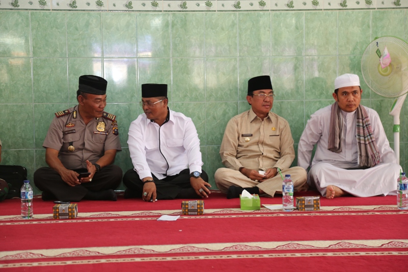 Wardan Hadiri Istighotsah Di Kotabaru Kecamatan Keritang