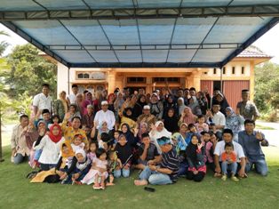 Keluarga Besar H. Mahmud Gelar Syukuran, Kompak Nyatakan Sikap Dukung Wardan-SU