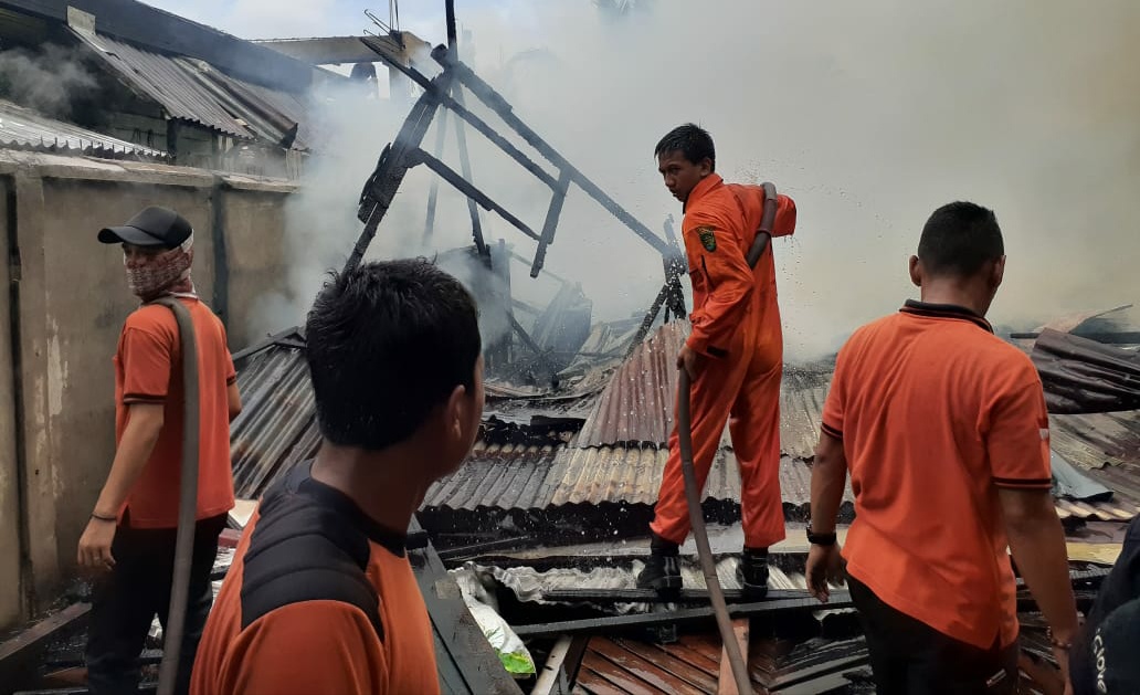 Wardan Mengaku Prihatin Musibah Kebakaran Menimpa Warga Tanjung Harapan