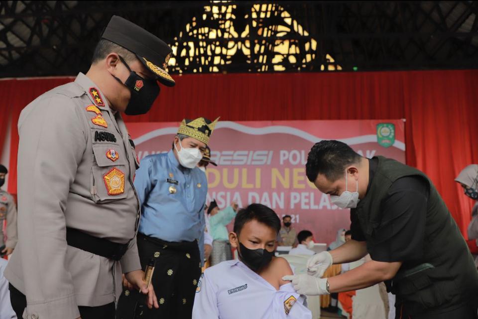 Selama 5 Hari Vaksinasi Polda Riau Suntikkan 342.574 Dosis