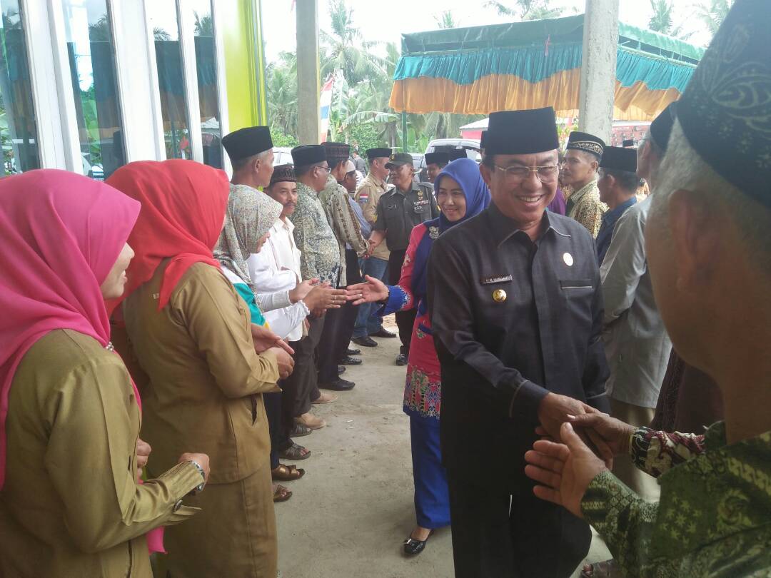 HM Wardan Resmikan Surau Al - Hidayah Di Kecamatan Keritang