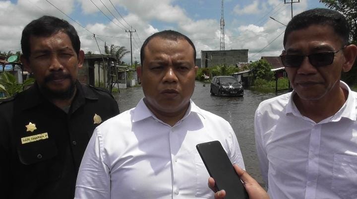 Anggota DPRD Tinjau Lokasi Banjir