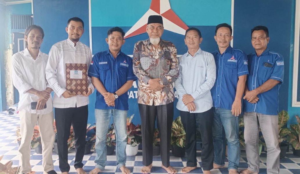 Ustadz Suhaidi Mendaftarkan Diri di Penjaringan Balon Bupati Inhil DPC Partai Demokrat