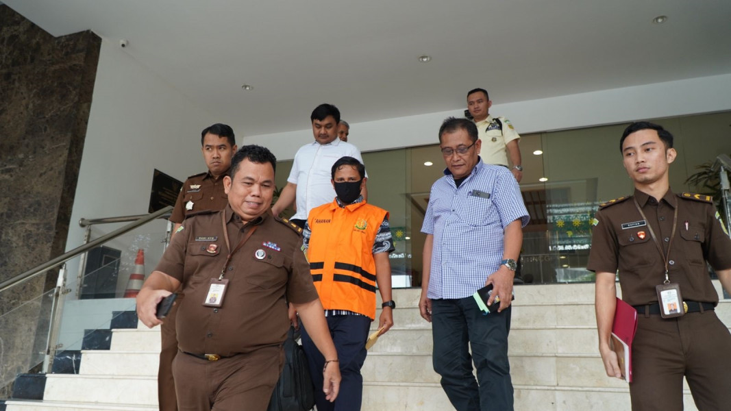Kejati Riau Tetapkan AR Pegawai Bank Riau  Kepri Syariah Inhu Sebagai Tersangka Korupsi