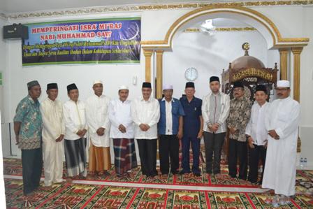 Camat Bangko Hadiri Peringatan Isra' Mi'raj di Masjid Annur