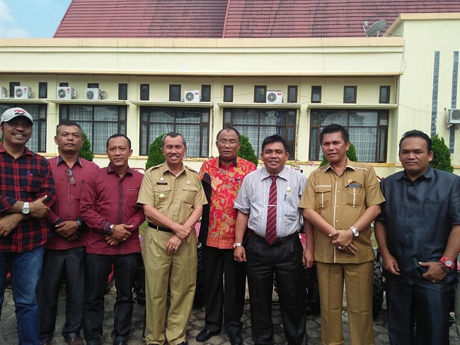 Hendrik Pangaribuan : Pak Syamsuar Butuh Dukungan Positif Membangun Riau