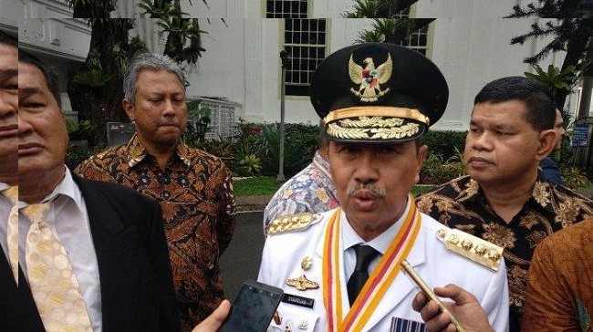 Menristekdikti dan Gubernur Riau Dinilai Tak Menghormati Penegakan Hukum