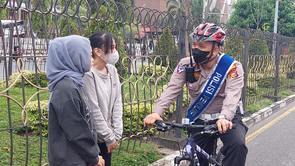 Bikin Pengunjung Car Free Day Tambah Nyaman, Satlantas Polresta Pekanbaru Hadirkan Pos Pelayanan Dan Patroli Sepeda 