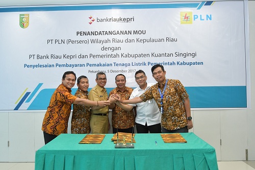 Pemkab Kuansing Gandeng PLN dan Bank Riau Kepri Terkait Pembayaran Listrik