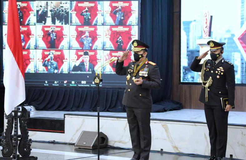 Sematkan Bintang Bhayangkara Pratama, Kapolri Komitmen Terus Lakukan Pembenahan Organisasi dan Pelayanan