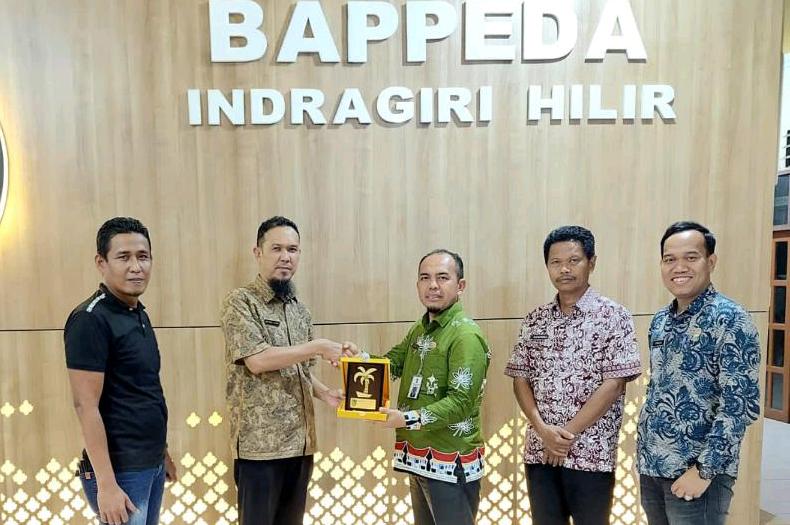 Bappeda Inhil Terima Kunjungan Bappeda Kampar