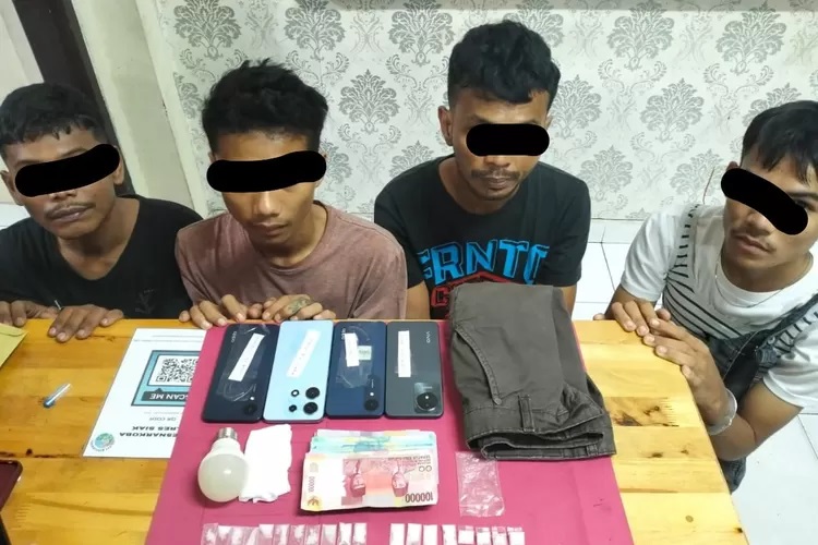 Empat Pria di Siak Diringkus Polisi Saat Asik Pesta Sabu di Kamar Hotel