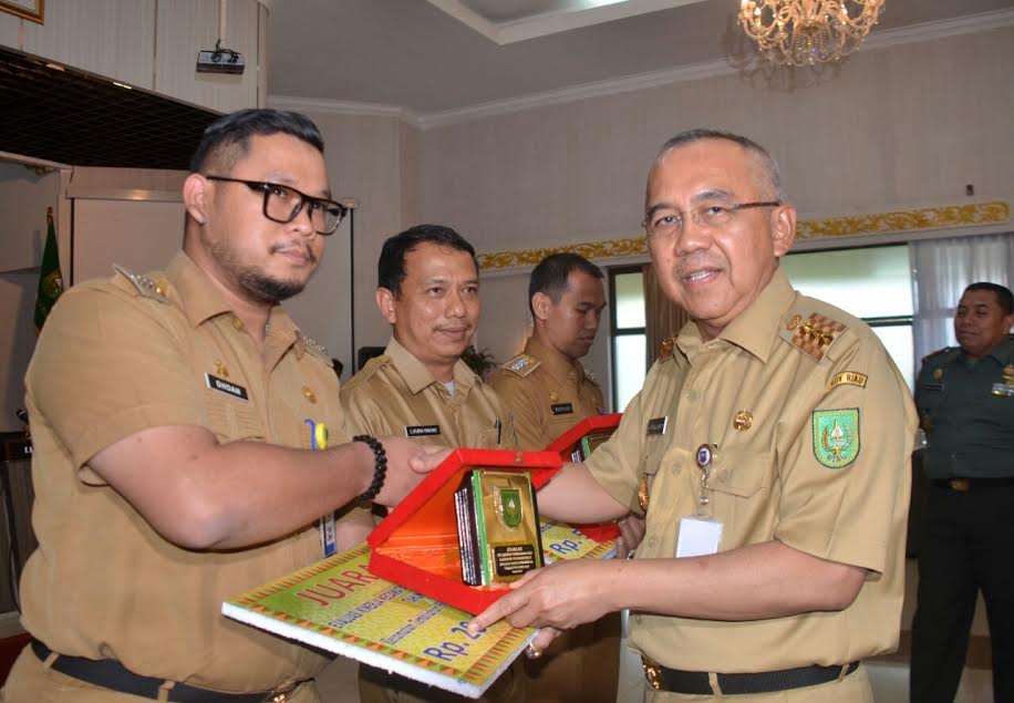 Tembilahan Hulu Dianugerahi Kecamatan Berprestasi Di Riau, Peringkat Ke 3