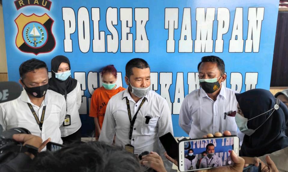 IRT Cantik Pengedar Sabu di Pekanbaru Dibekuk