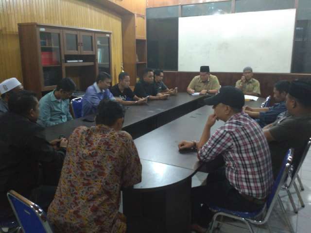 Gereja Disegel, Sekelompok Masyarakat Datangi Kesbangpol Inhil