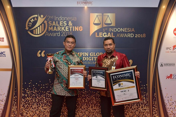 Bank Riau Kepri Raih Peringkat Pertama Pada Ajang Indonesia Sales Marketing Award & Indonesia Legal Award 2018.