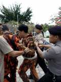 Hadang Pendemo Bawa Sajam, Oknum Ormas di Riau Diamankan Polisi